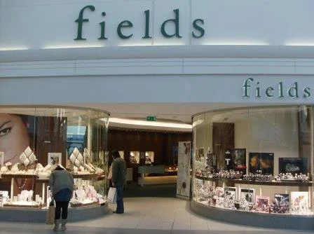Frameless Shopfronts — photograph 3